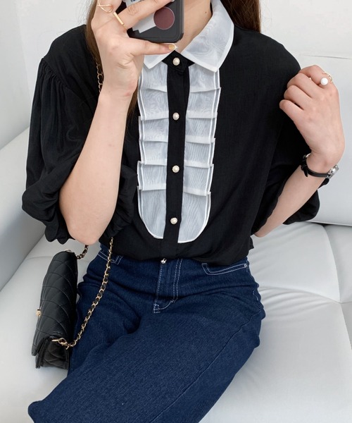 Diosfront（ディオスフロント）の「バイカラーパフスリーブシャツブラウス（シャツ/ブラウス・レディース・ホワイト/ブラック/ブルー・S/M）」の5枚目の写真