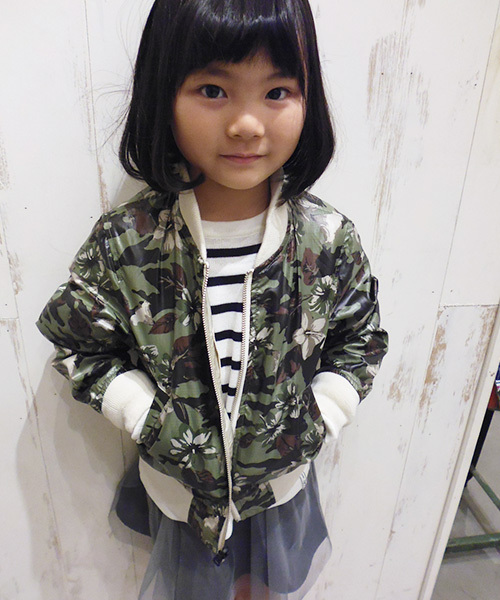 Alpha Industries（アルファインダストリーズ）の「【ALPHA×CIAOPANIC TYPY】KIDS アルファ別注リバーシブルMA1（ブルゾン・キッズ・オリーブ/アイボリー・110/130/140/100/120）」の8枚目の写真