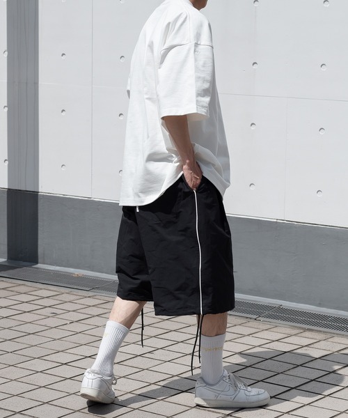 Perushu(ペルーシュ)の「総柄刺繍オーバーTシャツ(Tシャツ/カットソー・メンズ・ブラック/パープル/オフホワイト/ライトグリーン・MEDIUM/LARGE)」の10枚目の写真