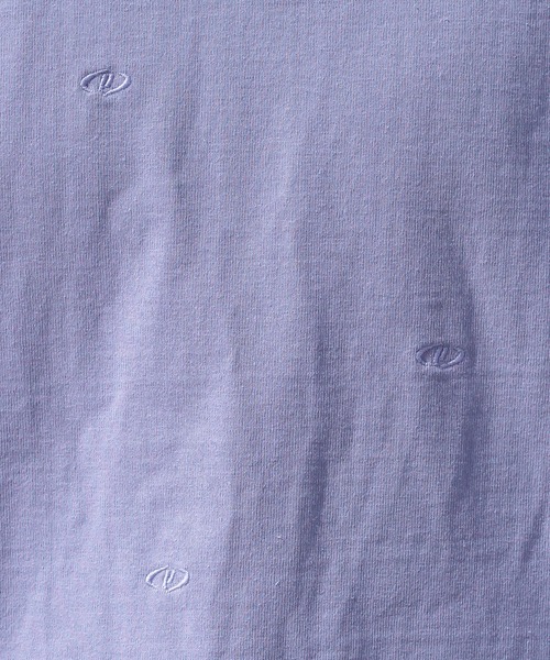 Perushu(ペルーシュ)の「総柄刺繍オーバーTシャツ(Tシャツ/カットソー・メンズ・ブラック/パープル/オフホワイト/ライトグリーン・MEDIUM/LARGE)」の6枚目の写真