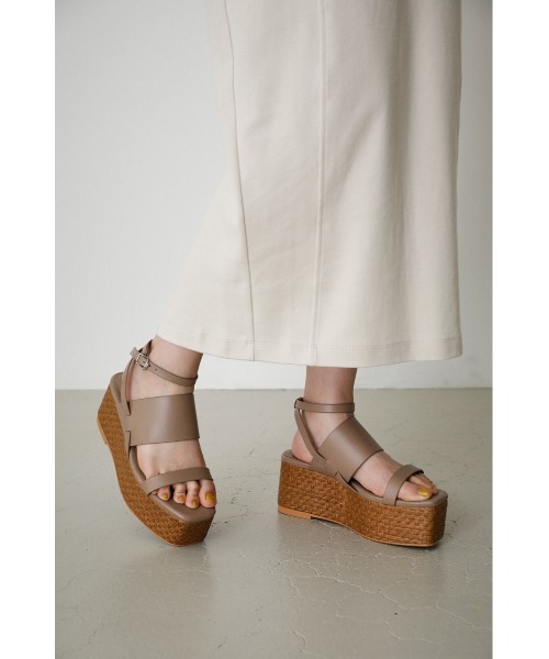 AZUL by moussy（アズールバイマウジー）の「DOUBLE BELT JUTE SANDALS/ダブルベルトサンダル（サンダル・レディース・ブラック/ベージュ・SMALL/LARGE/MEDIUM）」の15枚目の写真