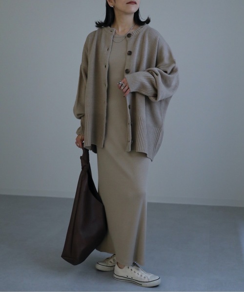 ap retro(アプレトロ)の「【期間限定プライス】クルーネックオーバーカーディガン(カーディガン/ボレロ・レディース・ブラック/アイボリー/グレイッシュベージュ・FREE)」の15枚目の写真