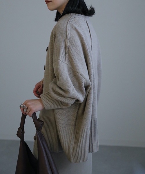 ap retro(アプレトロ)の「【期間限定プライス】クルーネックオーバーカーディガン(カーディガン/ボレロ・レディース・ブラック/アイボリー/グレイッシュベージュ・FREE)」の9枚目の写真