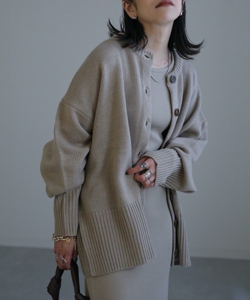 ap retro(アプレトロ)の「【期間限定プライス】クルーネックオーバーカーディガン(カーディガン/ボレロ・レディース・ブラック/アイボリー/グレイッシュベージュ・FREE)」の10枚目の写真