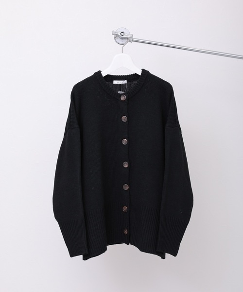 ap retro(アプレトロ)の「【期間限定プライス】クルーネックオーバーカーディガン(カーディガン/ボレロ・レディース・ブラック/アイボリー/グレイッシュベージュ・FREE)」の21枚目の写真