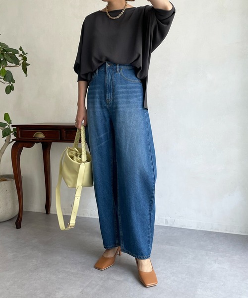 DouDou(ドゥドゥ)の「カーヴィーデニム(デニムパンツ・レディース・ブラック/ブルー・38/36/S)」の12枚目の写真