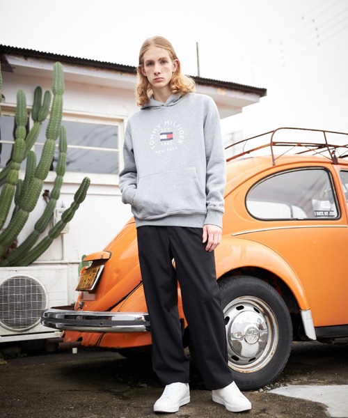 TOMMY HILFIGER（トミーヒルフィガー）の「【オンライン限定】アーチロゴフーディ（パーカー・メンズ・グリーン/その他/ネイビー/ホワイト/グレー・X-LARGE/LARGE/MEDIUM/SMALL）」の15枚目の写真