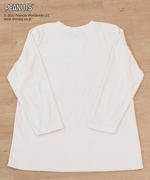 PEANUTS（ピーナッツ）の「【SNOOPY】フェイス刺繍×ドット総柄プリント マシュマロニットセットアップ（ルームウェア/パジャマ・レディース・グレー/オフホワイト・M/L）」の8枚目の写真