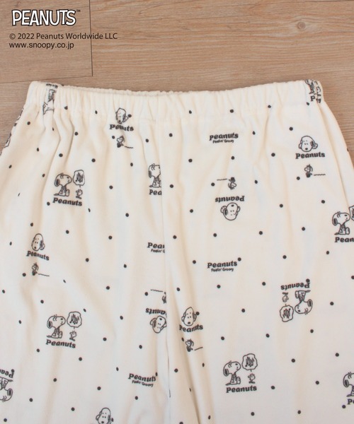PEANUTS（ピーナッツ）の「【SNOOPY】フェイス刺繍×ドット総柄プリント マシュマロニットセットアップ（ルームウェア/パジャマ・レディース・グレー/オフホワイト・M/L）」の15枚目の写真
