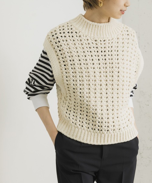 URBAN RESEARCH（アーバンリサーチ）の「モールニットベスト（ニット/セーター・レディース・ブラック/オフホワイト・FREE）」の14枚目の写真