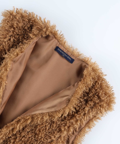 HONEYSUCKLE ROSE（ハニーサックルローズ）の「【HONEYSUCKLE ROSE】フェイクファーベスト（ベスト・レディース・ブラウン/オフホワイト・FREE）」の14枚目の写真