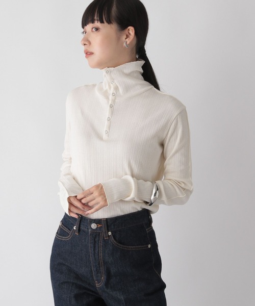 LOWRYS FARM（ローリーズファーム）の「２ＷＡＹスナップタートルロングスリーブ　163501（Tシャツ/カットソー・レディース・アイボリー/ブラック/イエロー・FREE）」の15枚目の写真