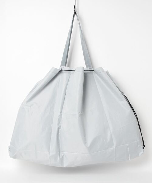 LOCALINA（ロカリナ）の「IMOCK Drawstring tote L（トートバッグ・メンズ・グレー・FREE）」の2枚目の写真