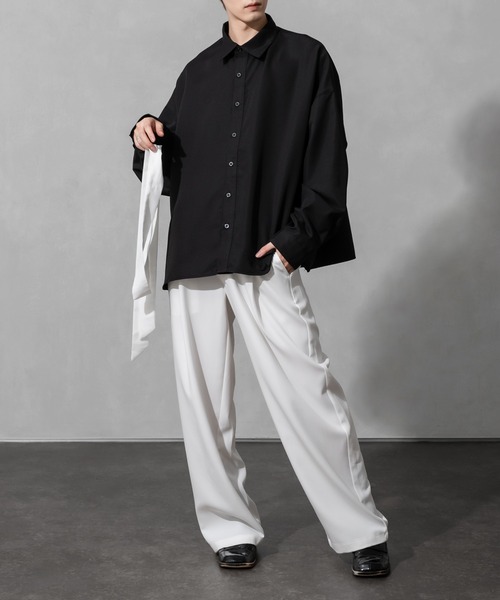 Adoon plain（アドーンプレーン）の「【Adoon plain】バイカラーボウタイシャツ（シャツ/ブラウス・メンズ・オフホワイト/ブラック・MEDIUM/LARGE）」の19枚目の写真