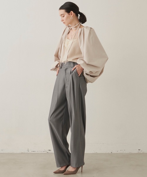 LA BELLE ETUDE（ラベルエチュード）の「2WAYボリューム袖ボレロ（カーディガン/ボレロ・レディース・ブラック/ライトベージュ・FREE）」の12枚目の写真