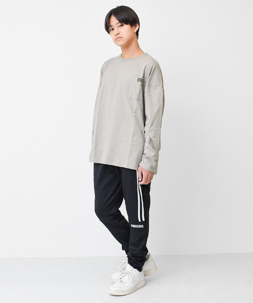 CONVERSE（コンバース）の「【裏起毛】CONVERSE スウェットジョガーパンツ（スウェットパンツ・キッズ・ブラック・160/150/130/120/140）」の2枚目の写真