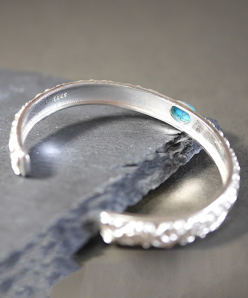 ８(eight)（エイト）の「silver925 インディアン バングル（バングル/リストバンド・メンズ・A/B/C/D・FREE）」の6枚目の写真