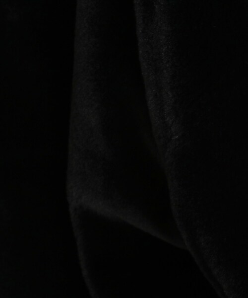 Cutie Blonde（キューティーブロンド）の「◆【マフラー付き】フェイクファー ノーカラーブルゾン（ブルゾン・レディース・キャメル/ブラック/ナチュラル・01/02/03）」の10枚目の写真