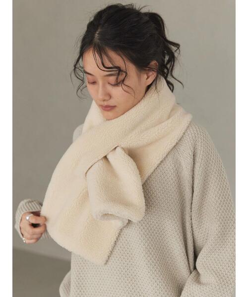 AMERICAN HOLIC（アメリカンホリック）の「【WEB限定】ボアマフラー（ストール/ショール・レディース・ブラック/アイボリー/モカ・FREE）」の6枚目の写真