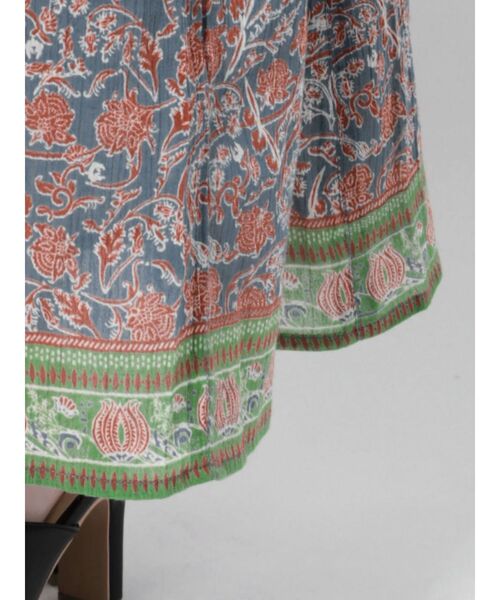 Ungrid（アングリッド）の「エスニックフラワーバックオープンワンピース（ワンピース・レディース・オフホワイト/ブルー・FREE）」の16枚目の写真