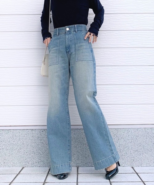 Q（キュー）の「Q Girl ワイドデニムブリーチ（デニムパンツ・レディース・ライトインディゴブルー・MEDIUM/SMALL/LARGE）」の5枚目の写真