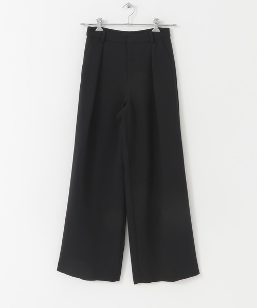 URBAN RESEARCH（アーバンリサーチ）の「タックワイドパンツ（その他パンツ・レディース・ブラック/オフホワイト・36/38）」の20枚目の写真