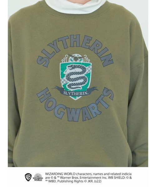 AMERICAN HOLIC（アメリカンホリック）の「裏起毛クルーネックプルオーバー/Harry Potter（スウェット・レディース・チャコールグレー/キャメル/杢グレー/カーキ・FREE）」の9枚目の写真