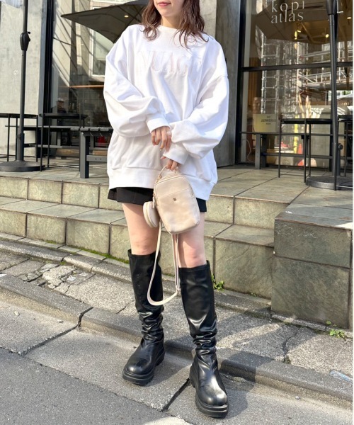 OLIVE des OLIVE(オリーブデオリーブ)の「カラフルスウェット(スウェット・レディース・ネイビー/オフホワイト/サックスブルー/ピンク/イエロー/オートミール・FREE)」の12枚目の写真