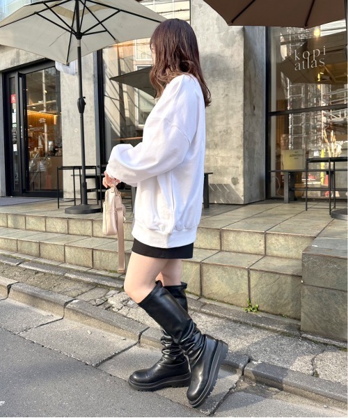 OLIVE des OLIVE(オリーブデオリーブ)の「カラフルスウェット(スウェット・レディース・ネイビー/オフホワイト/サックスブルー/ピンク/イエロー/オートミール・FREE)」の13枚目の写真