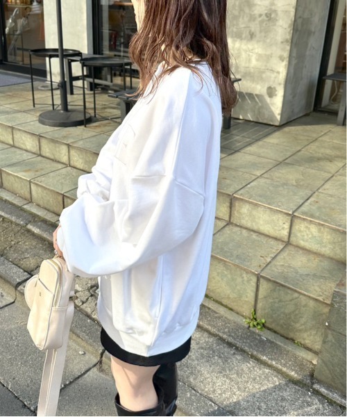 OLIVE des OLIVE(オリーブデオリーブ)の「カラフルスウェット(スウェット・レディース・ネイビー/オフホワイト/サックスブルー/ピンク/イエロー/オートミール・FREE)」の16枚目の写真