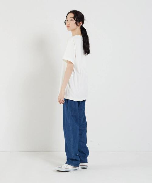 conges payes ADIEU TRISTESSE（コンジェ ペイエ アデュートリステス）の「SLOW DOWNプリントTシャツ（Tシャツ/カットソー・レディース・チャコール/ベージュ/ホワイト・FREE）」の5枚目の写真