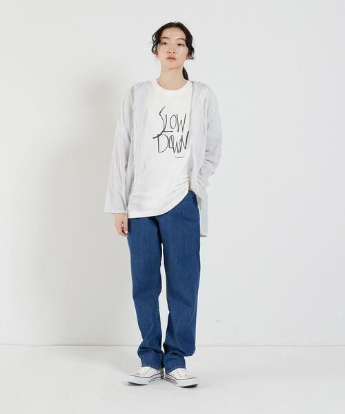 conges payes ADIEU TRISTESSE（コンジェ ペイエ アデュートリステス）の「SLOW DOWNプリントTシャツ（Tシャツ/カットソー・レディース・チャコール/ベージュ/ホワイト・FREE）」の6枚目の写真