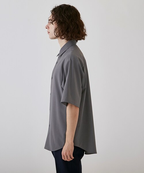 tk.TAKEO KIKUCHI（ティーケータケオキクチ）の「◆ポリトロレギュラーカラーシャツ（シャツ/ブラウス・メンズ・ブラック/ライトベージュ/グレー系4/ブルー・01/03/04/02）」の7枚目の写真