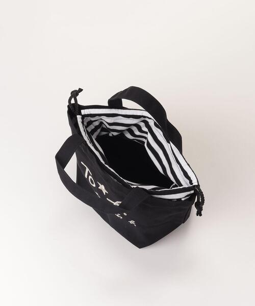 To b. by agnes b.（トゥービーバイアニエスベー）の「ロゴ 刺繍 コットン キャンバス ミニ トートバッグ（トートバッグ・レディース・ブラック・FREE）」の4枚目の写真