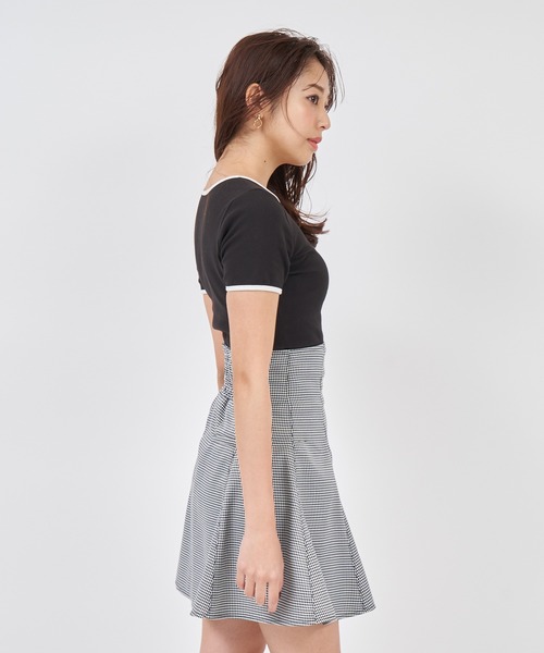 ROYAL PARTY(ロイヤルパーティー)の「ロゴ刺繍配色Tシャツ(Tシャツ/カットソー・レディース・パープル/ブラック/オフホワイト・FREE)」の16枚目の写真