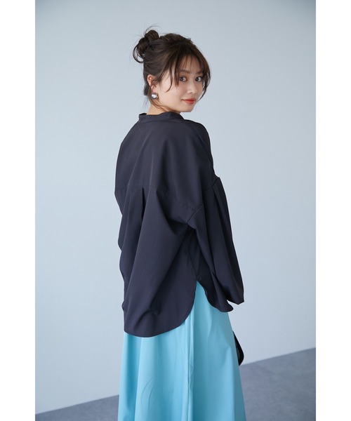 ECRIRE（エクリール）の「【yunコラボ】上品できれいめ。ピンタックブラウス（シャツ/ブラウス・レディース・ブラック/ベージュ/オフホワイト・M/L）」の6枚目の写真