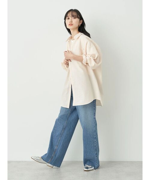 earth music&ecology（アースミュージックアンドエコロジー）の「サッカーストライプボーイズライクシャツ（シャツ/ブラウス・レディース・オレンジ/グリーン/ブルー・FREE）」の12枚目の写真