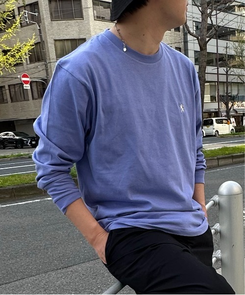 GIORDANO（ジョルダーノ）の「スモールライオン刺繍ロングTシャツ（Tシャツ/カットソー・メンズ・ブルー/アイボリー/ブラック/ピンク・MEDIUM/LARGE/X-LARGE）」の21枚目の写真