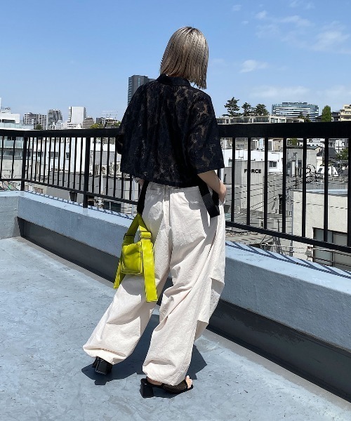 PAGEBOY（ページボーイ）の「オパールレースショートシャツ（シャツ/ブラウス・レディース・ブラック/グレイッシュベージュ/オフホワイト/ターコイズブルー・FREE）」の18枚目の写真