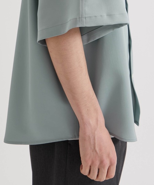 UNITED TOKYO（ユナイテッドトウキョウ）の「COLD DRY ショートスリーブシャツ｜接触冷感（シャツ/ブラウス・メンズ・ブラック/ミント/オフホワイト・1/2）」の21枚目の写真