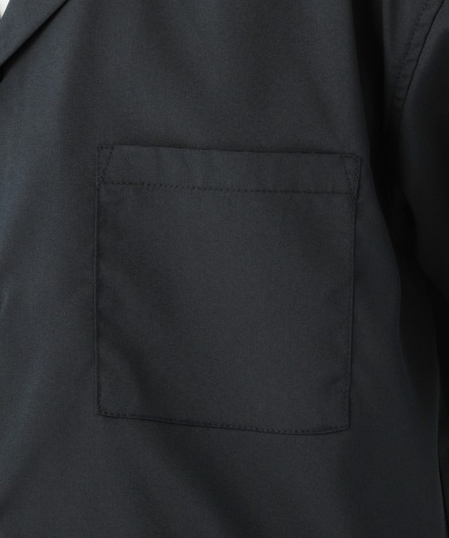 THE CASUAL（カジュアル）の「接触冷感織ポリストレッチダブルポケットオープンカラーシャツ（シャツ/ブラウス・メンズ・ベージュ/ネイビー/ブラック/グレー・M/L/XL）」の14枚目の写真