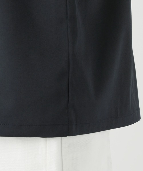 THE CASUAL（カジュアル）の「接触冷感織ポリストレッチダブルポケットオープンカラーシャツ（シャツ/ブラウス・メンズ・ベージュ/ネイビー/ブラック/グレー・M/L/XL）」の16枚目の写真