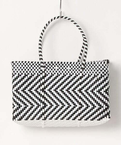 mysty woman（ミスティウーマン）の「ヘリンボーンガラBAG 184454（かごバッグ・レディース・グリーン/その他/ブラック・FREE）」の4枚目の写真