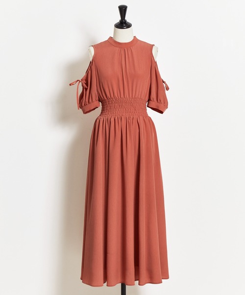 NOELA(ノエラ)の「オープンショルダー楊柳ワンピ(ワンピース・レディース・ベージュ/サックスブルー/オレンジ・フリー)」の14枚目の写真