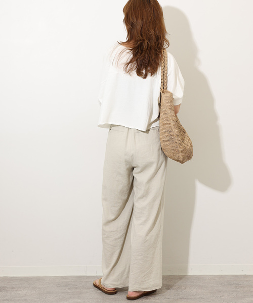 JOURNAL STANDARD relume（ジャーナルスタンダード　レリューム）の「クロップドロゴT（Tシャツ/カットソー・レディース・チャコールグレー/アイボリー・FREE）」の17枚目の写真