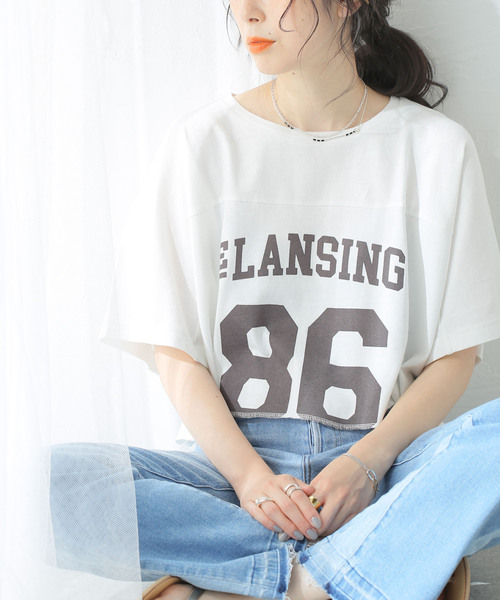 JOURNAL STANDARD relume（ジャーナルスタンダード　レリューム）の「クロップドロゴT（Tシャツ/カットソー・レディース・チャコールグレー/アイボリー・FREE）」の20枚目の写真