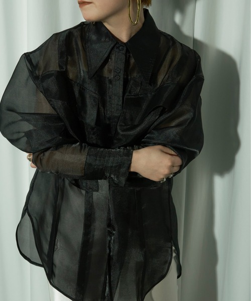 Ezick(エジック)の「Bigger pocket オーバーシアーシャツ(シャツ/ブラウス・レディース・ブラック/グレー/オフホワイト・FREE)」の3枚目の写真