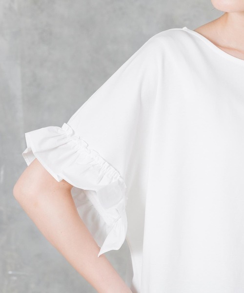 Gready Brilliant（グレディブリリアン）の「ボートＮ布帛フリル袖カットソー（Tシャツ/カットソー・レディース・オフホワイト/黄緑系・38）」の18枚目の写真