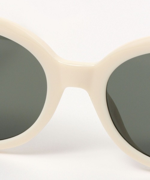 3.3 Field Trip （3.3フィールドトリップ）の「【UNISEX】3.3 Field Trip／#2692 GLASSES 2967961（サングラス・レディース・クリーム/ブラック・FREE）」の9枚目の写真