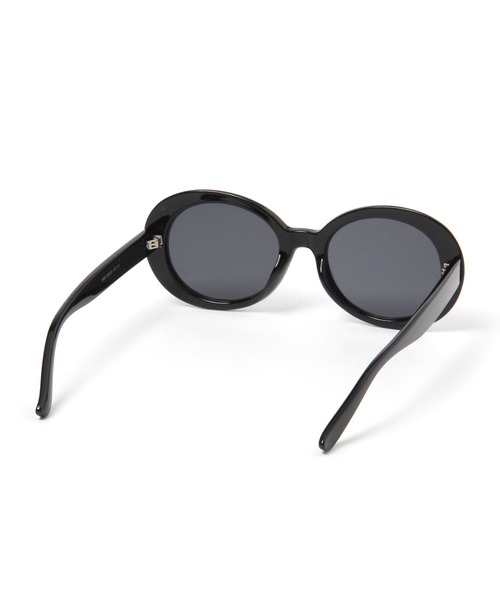 3.3 Field Trip （3.3フィールドトリップ）の「【UNISEX】3.3 Field Trip／#2692 GLASSES 2967961（サングラス・レディース・クリーム/ブラック・FREE）」の5枚目の写真